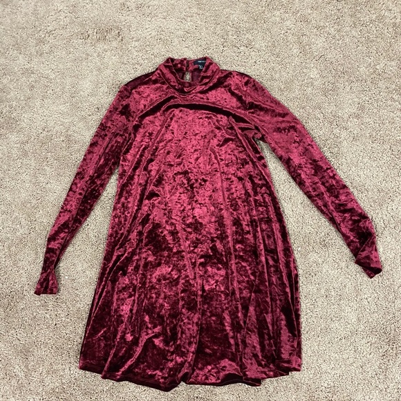 Forever 21 Dresses & Skirts - Velvet mini dress